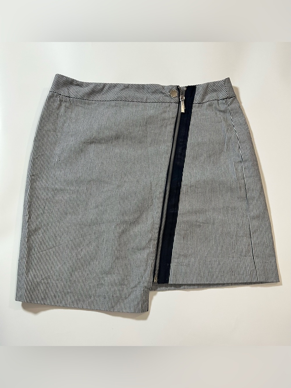 Armani Exchange Pinstripe Asymmetrical Mini Skirt Size 4 Front Zip